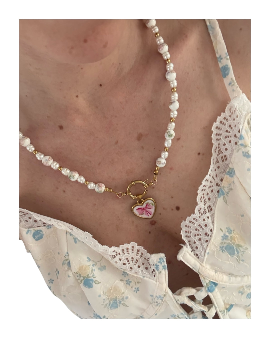 Collana Camelia Handmade