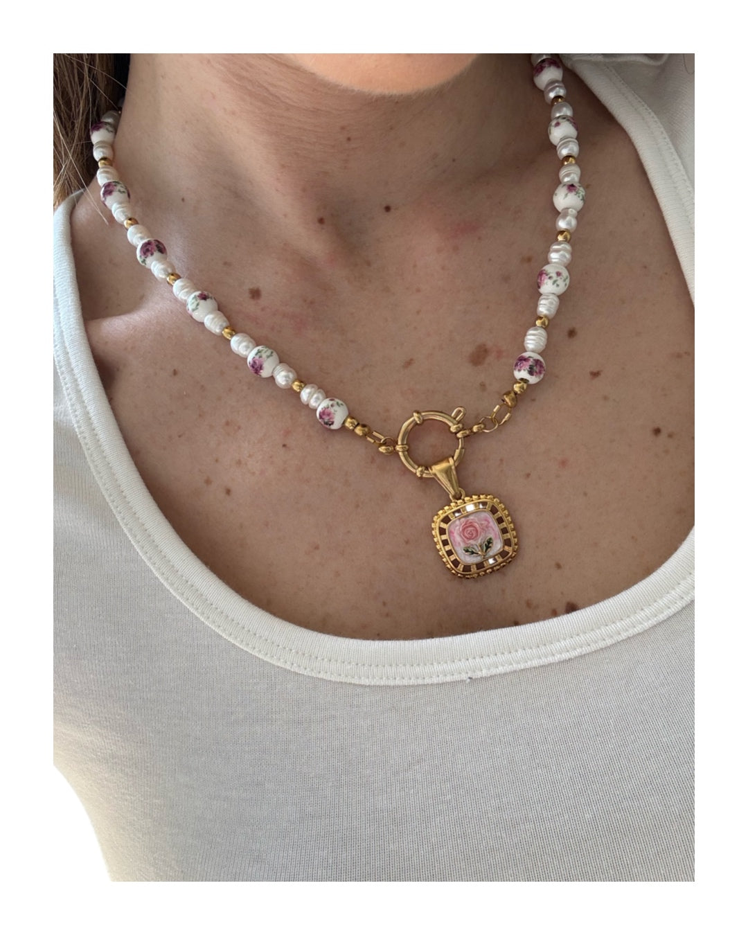 Collana Camelia Handmade